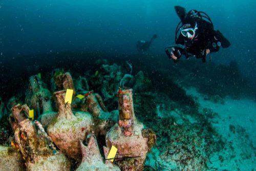 “Парфенон затоплених кораблів”: підводний музей у Греції