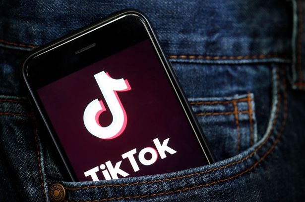 TikTok таємно стежить за користувачами